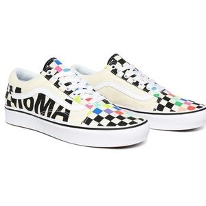 Vans Comfycush Old Skool ColorWay X Museum of Modern Art MoMa Brand New Unisex
